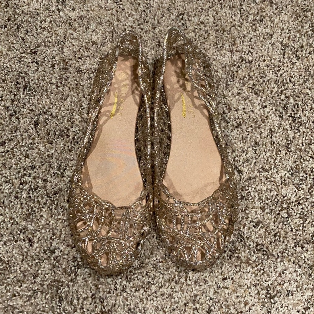 Glitter jelly shoes
